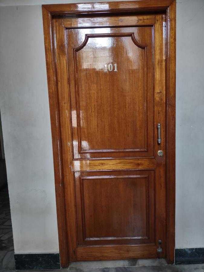 Krishna Lodge Tiruchirappalli Eksteriør bilde