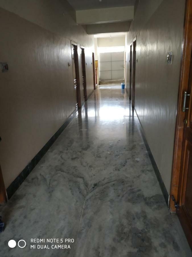 Krishna Lodge Tiruchirappalli Eksteriør bilde