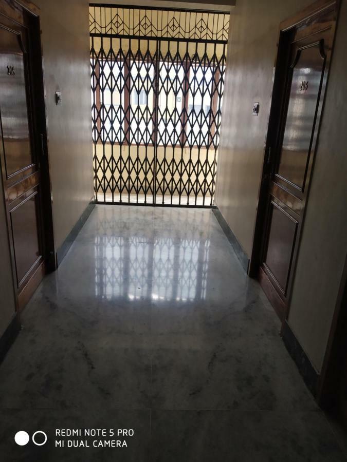 Krishna Lodge Tiruchirappalli Eksteriør bilde
