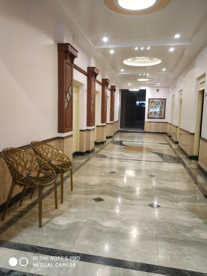 Krishna Lodge Tiruchirappalli Eksteriør bilde